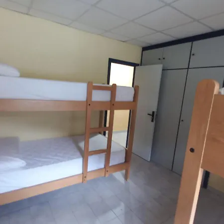 Hostel De